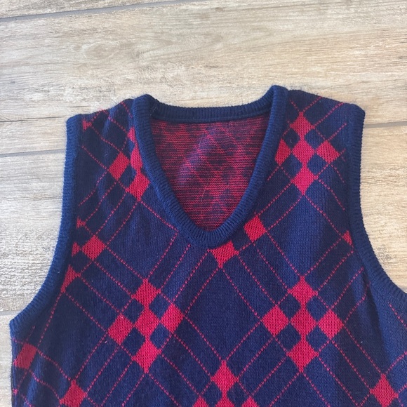 Vintage Navy and Red Argyle Sweater Vest - Picture 3 of 9